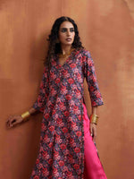 Thumbnail for trueBrowns Pink Print High Slit Kurta Set - Distacart