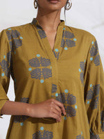 Thumbnail for trueBrowns Green Cotton Print Straight Kurta Set