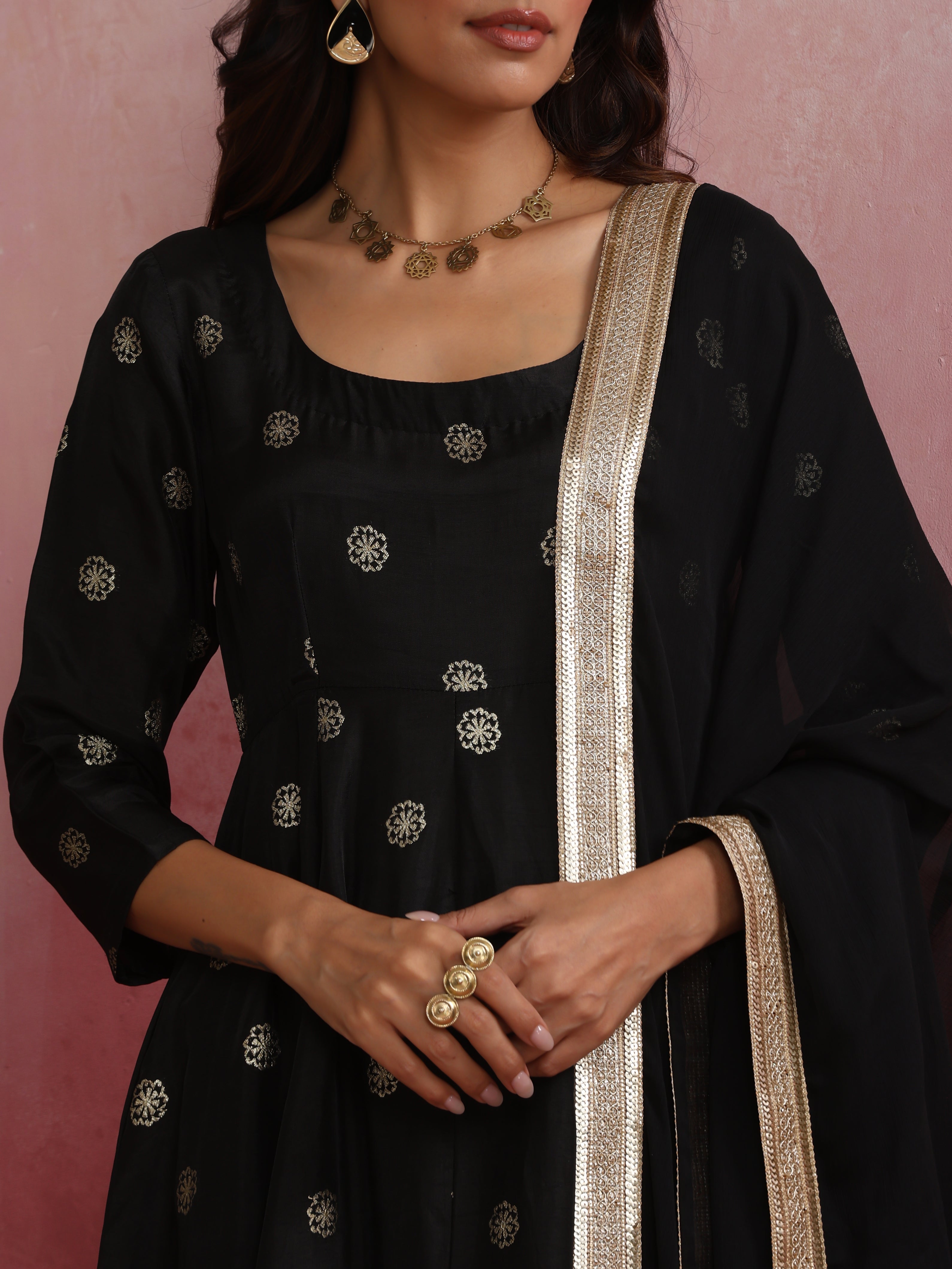 trueBrowns Black Viscose Silk Kurta Set - Distacart