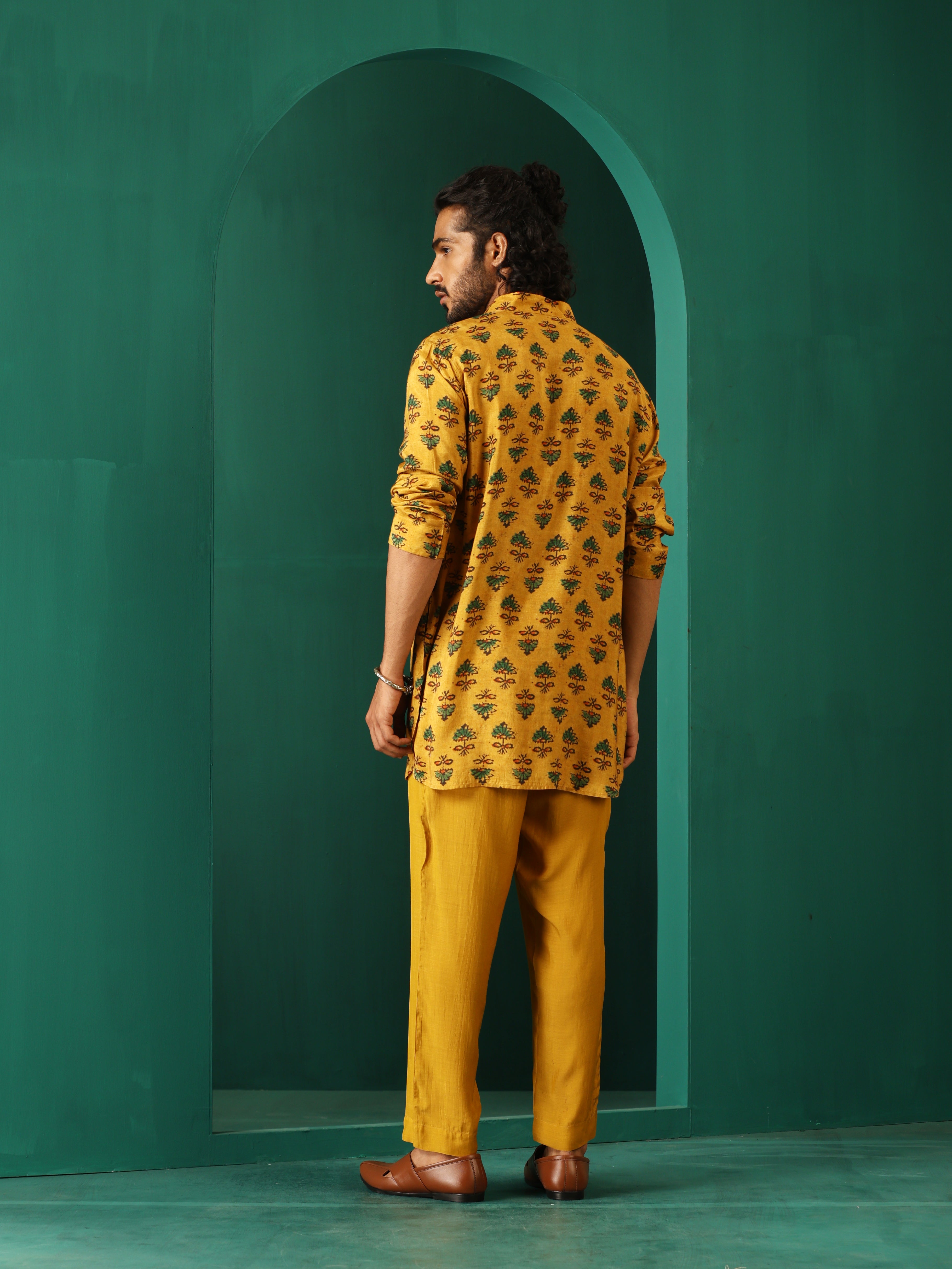 trueBrowns Men's Mustard Flower Stem Muslin Silk Printed Co-ord Set - Distacart