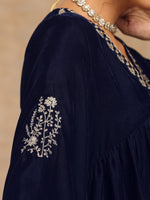 Thumbnail for trueBrowns Midnight Blue Velvet Embroidered Kurta - Distacart