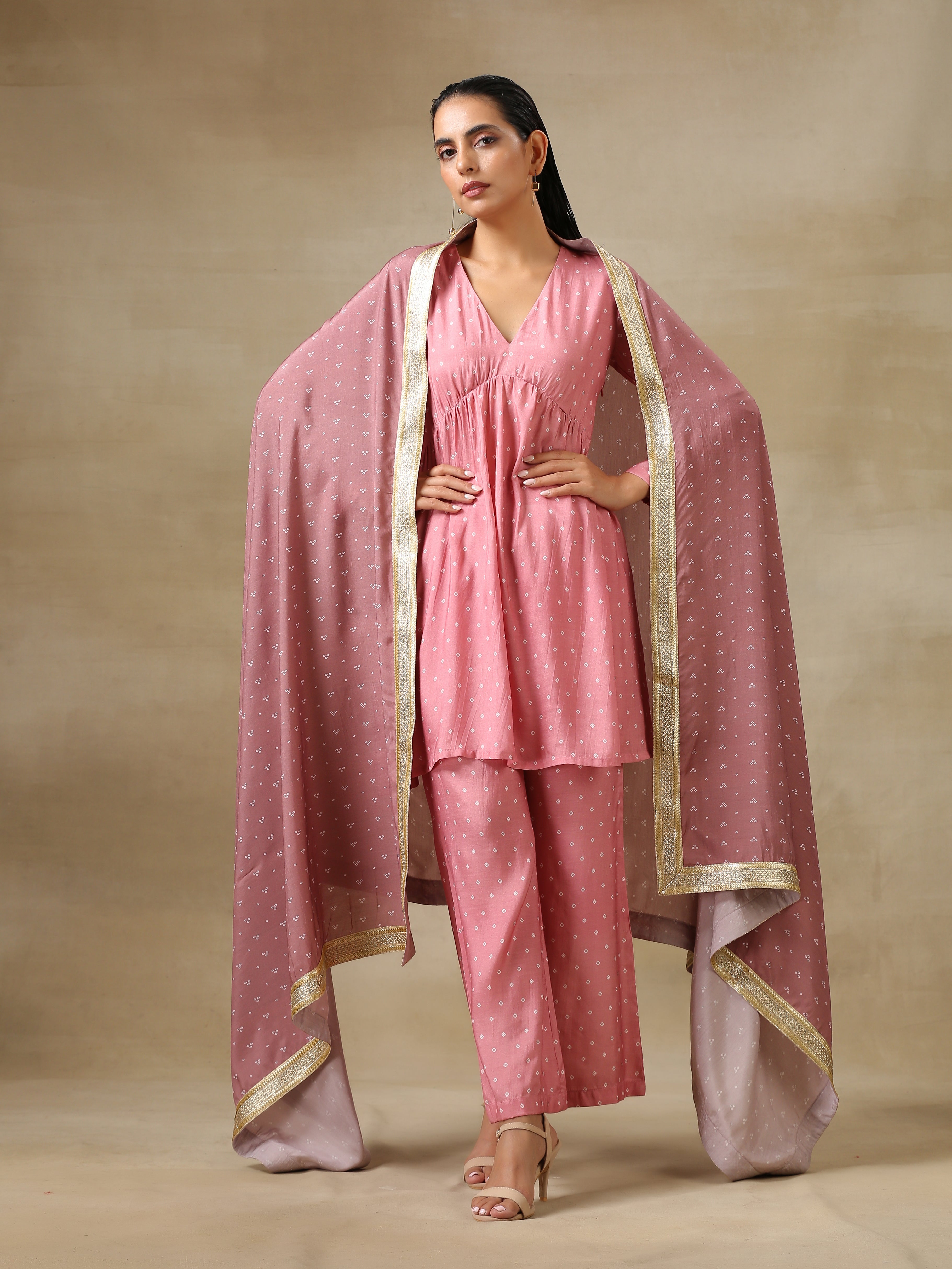 trueBrowns Light Mauve Bandhani Printed Silk Flared Kurta Pant Dupatta Set - Distacart