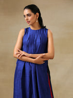 Thumbnail for trueBrowns Blue Textured Silk Sleeveless Kurta Pant Set - Distacart