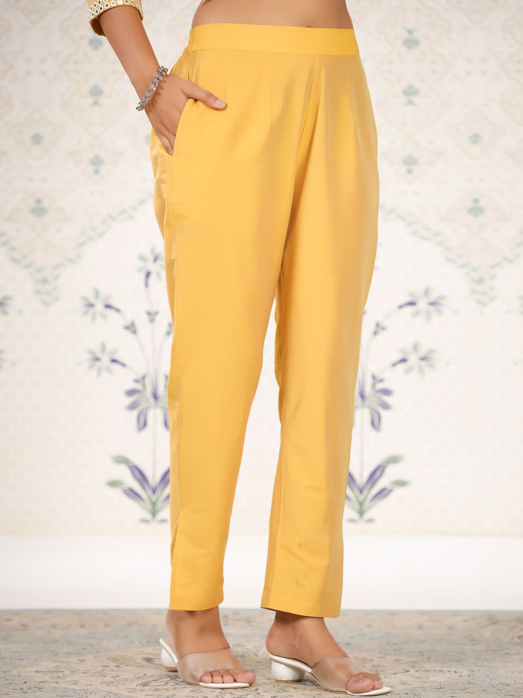 Ode by House of Pataudi Geometric Yoke Design Mirror Work Kurta with Trousers & Dupatta - Distacart
