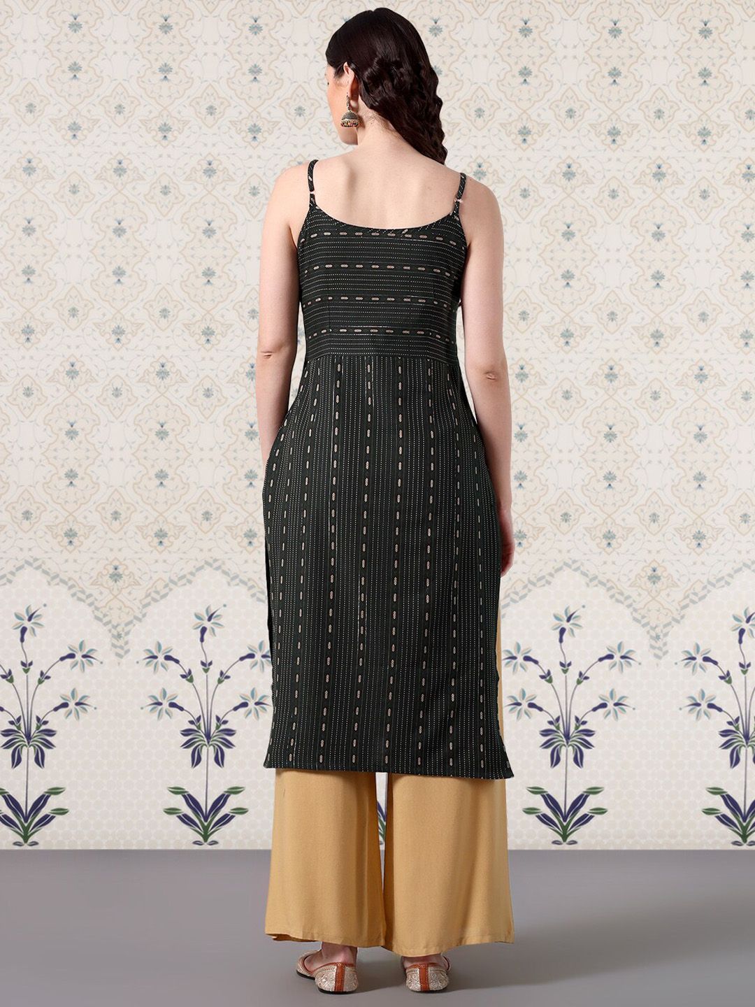 Ode by House of Pataudi Cotton Geometric Texture Shoulder Straps Kurta - Distacart