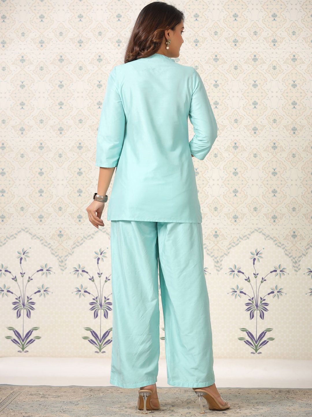 Ode by House of Pataudi Ethnic Motifs Embroidered Mirror Work Kurti with Palazzos - Distacart