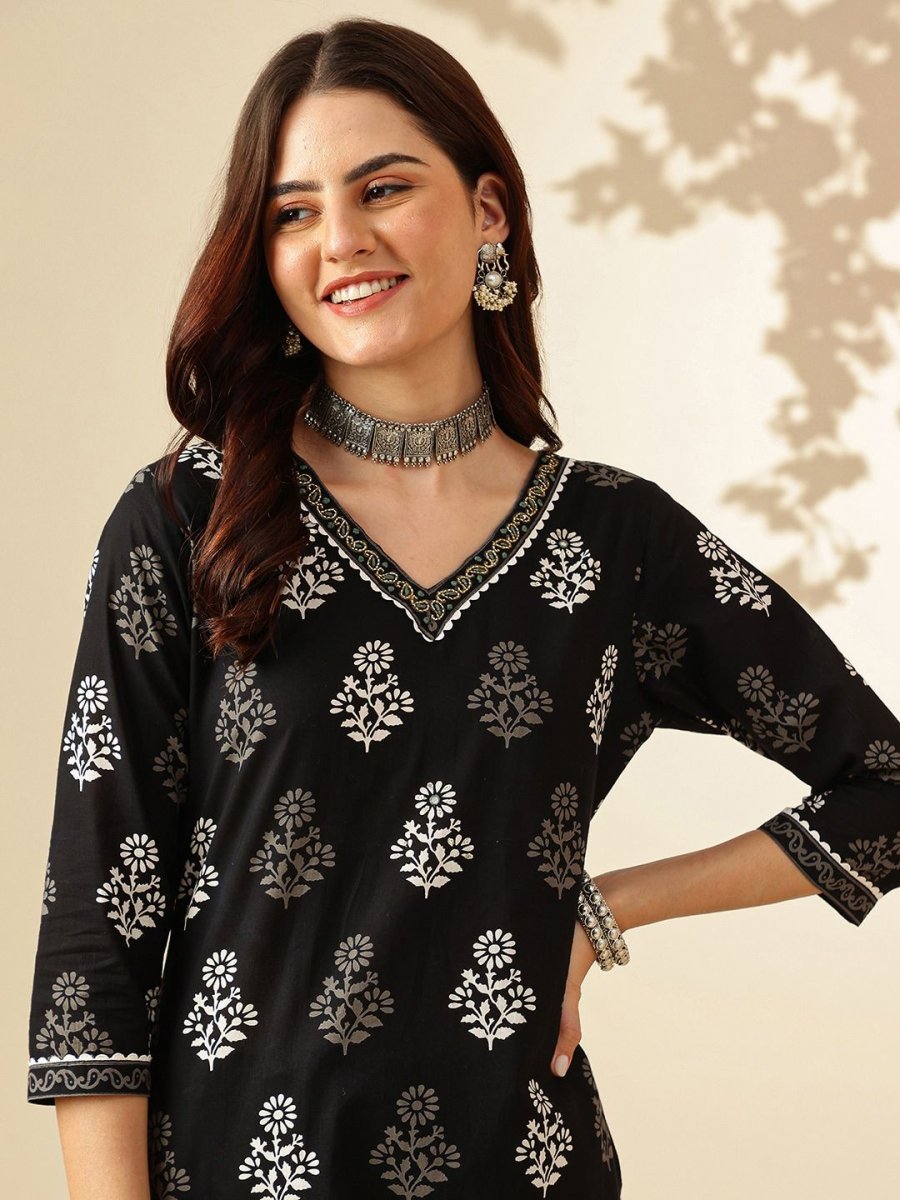 Anouk Floral Printed Regular Pure Cotton Kurta With Trousers & Dupatta - Distacart
