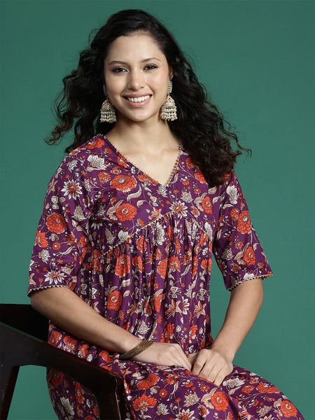 Sangria Floral Printed Gotta Patti Kurta - Distacart