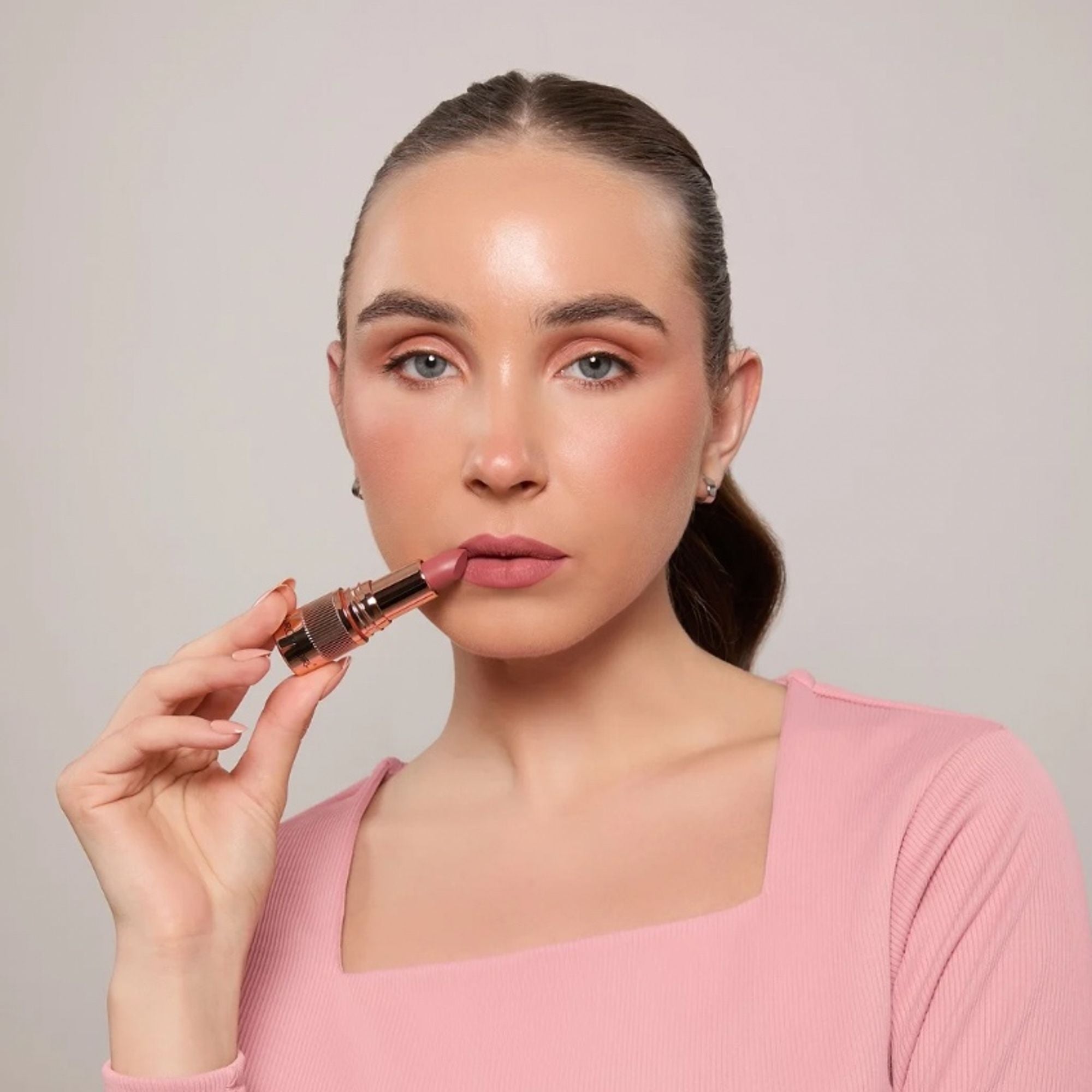 Europe Girl Silky Matte Lipstick - EG-14 Blush - Distacart