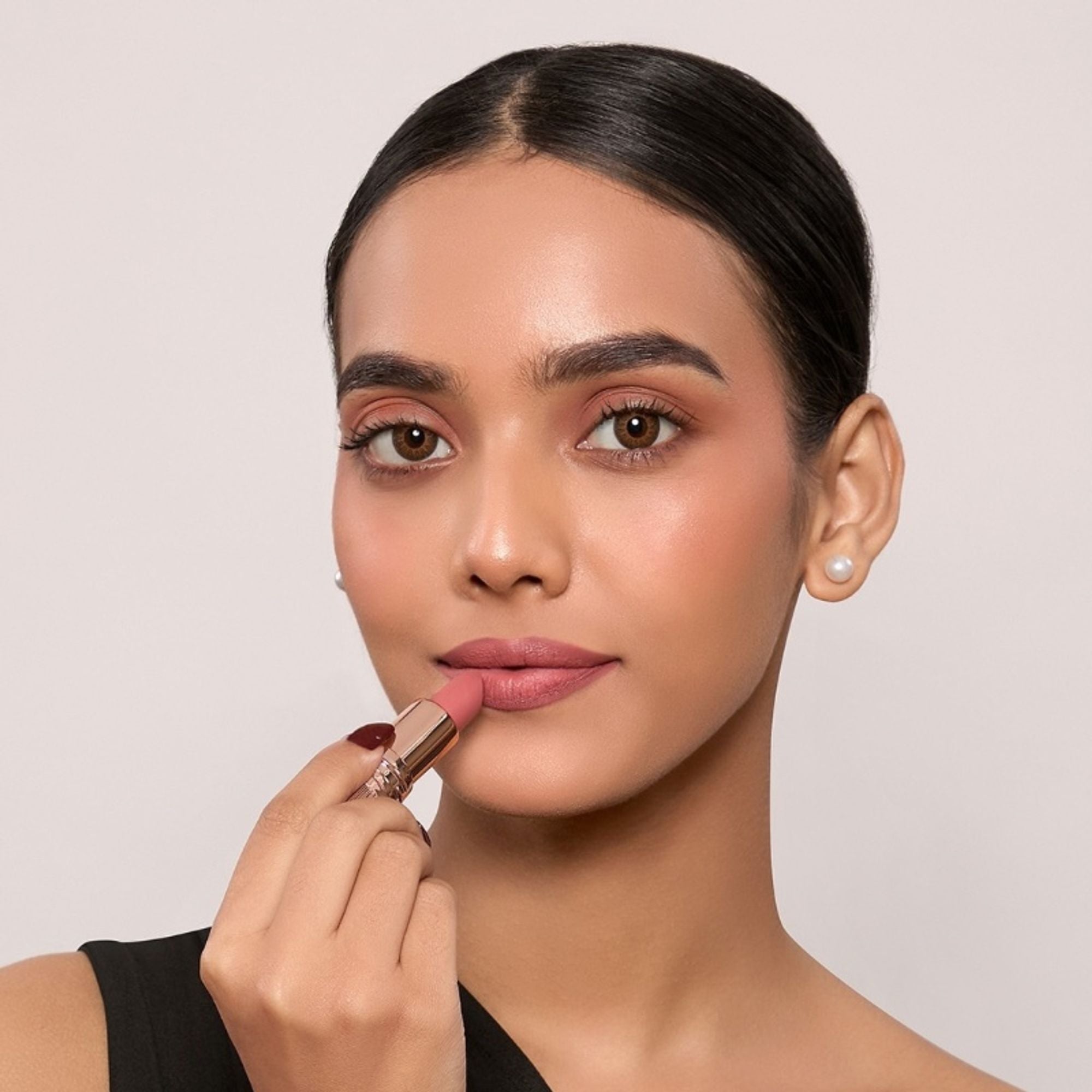 Europe Girl Silky Matte Lipstick - EG-06 Peachy Nude - Distacart