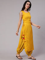 Thumbnail for Aks Sleeveless High-Slit Kurta - Distacart