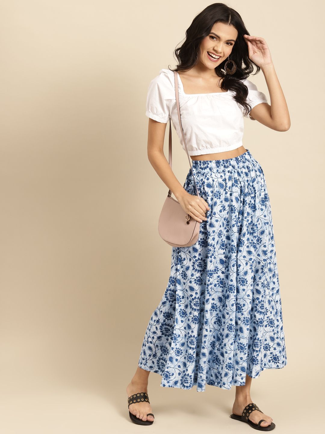 TAG 7 Women White & Blue Printed Pure Cotton Flared Palazzos - Distacart