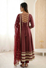 Thumbnail for Teeya Creation Maroon Cosmos Gold Lace Work Party Wear Gown - Distacart