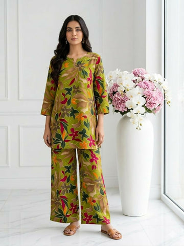 Teeya Creation Women New Latest Green Floral Printed Crepe Kurta with Palazzos Set - Dista