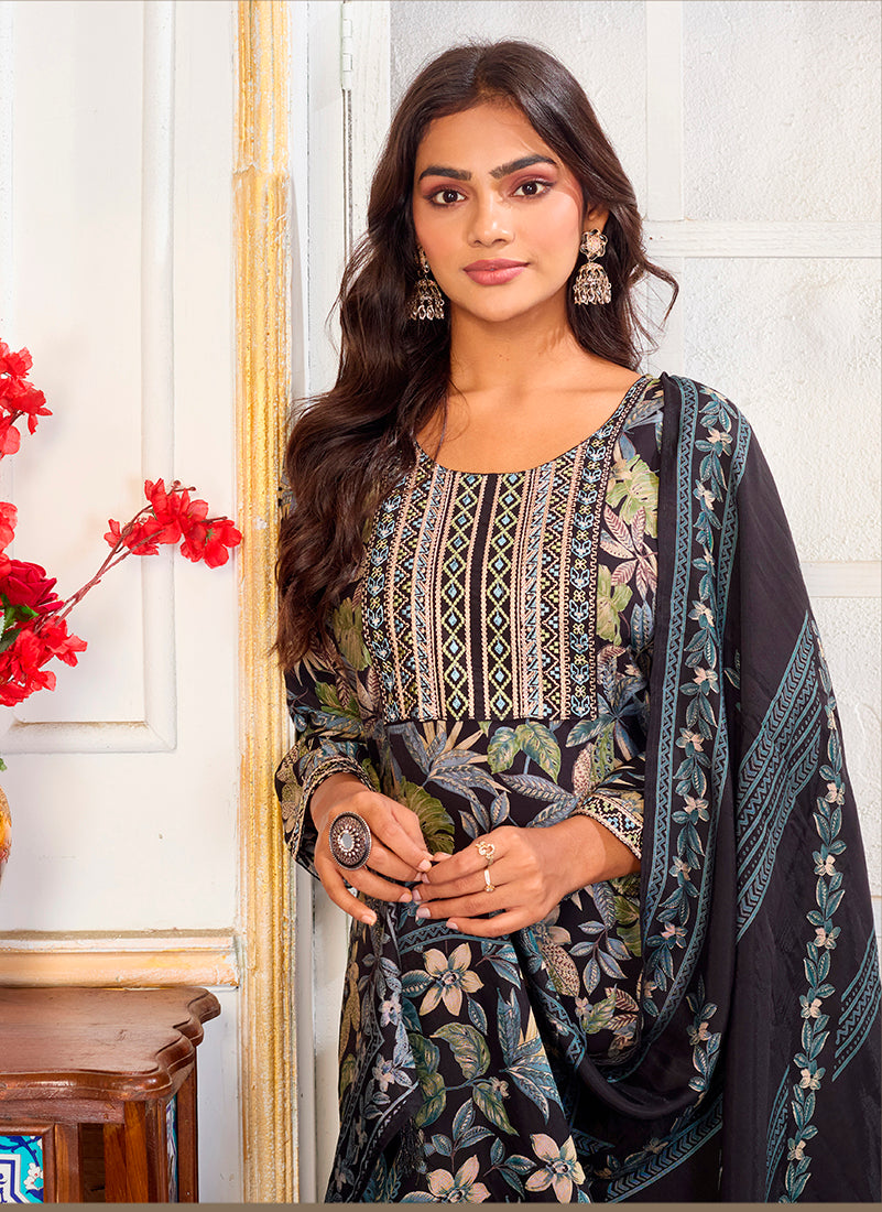 Monjolika Fashion Black Chanderi Embroidered Work Party Pant Style Suit