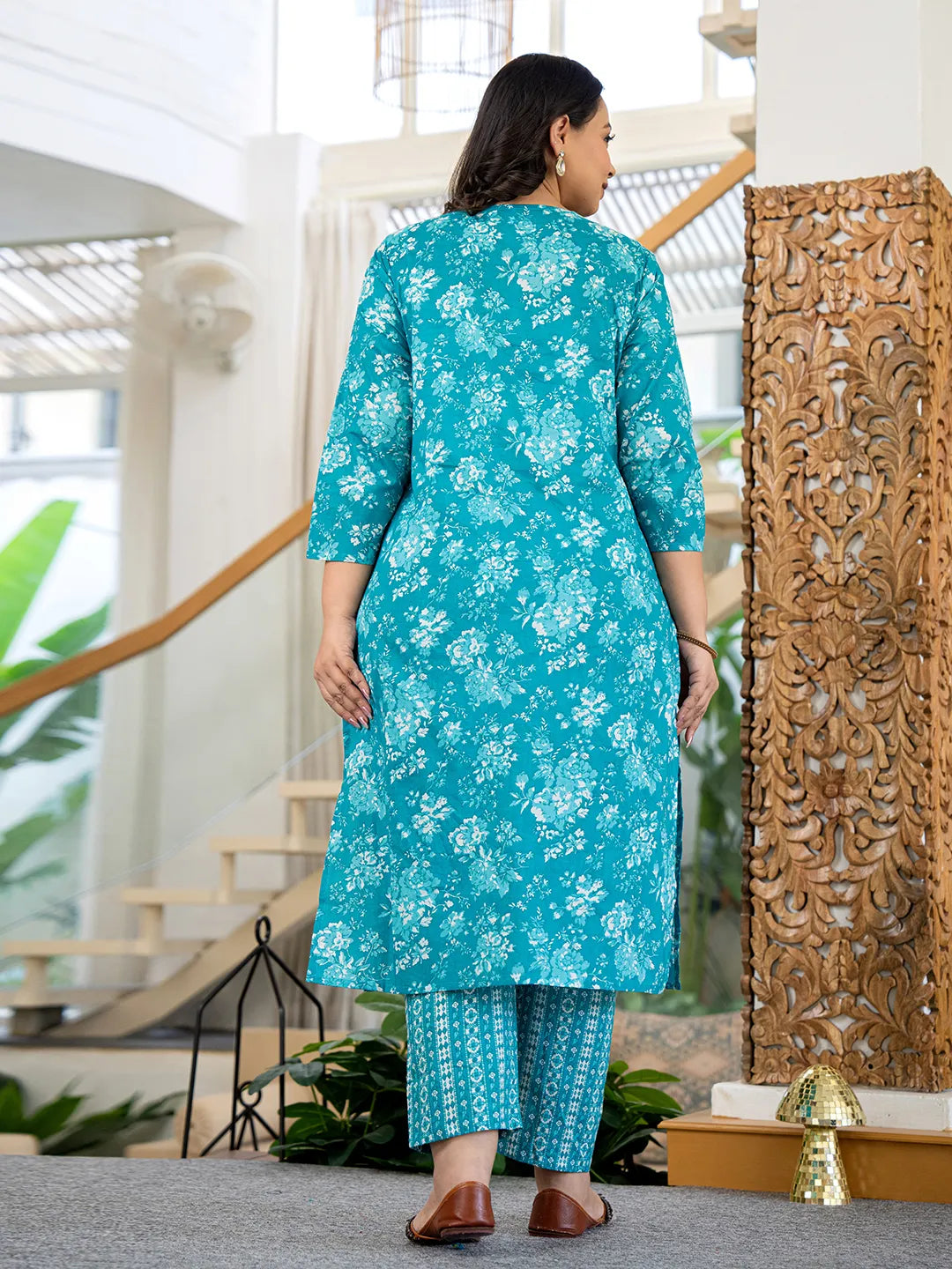 Yufta Blue Thread_Work Cotton Straight Plus Size Kurta Trouser & Dupatta Set - Distacart