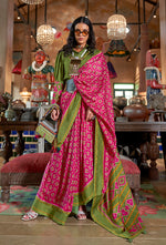 Thumbnail for Monjolika Fashion Rani Pink and Green Silk Blend Ikat Print Work Contemporary Saree - Distacart