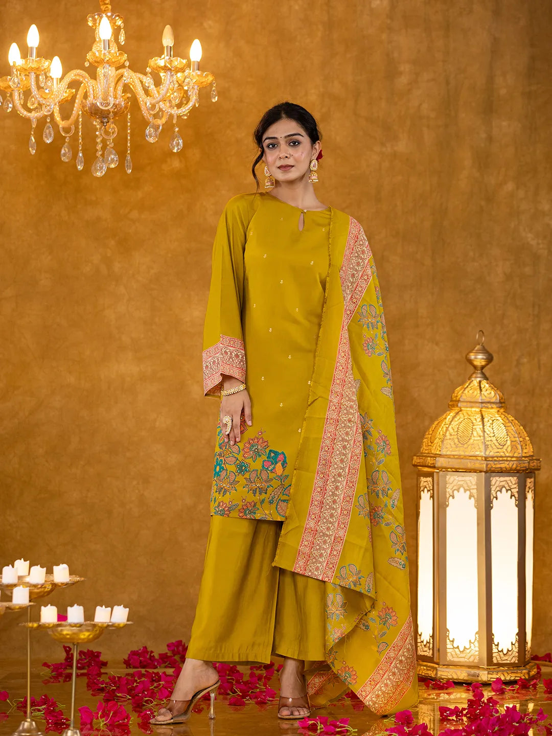 Yufta Green Pakistani Style Kurta Dupatta Set - Distacart
