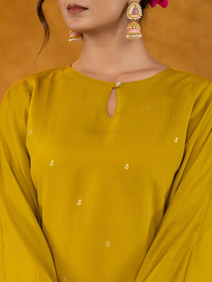 Yufta Green Pakistani Style Kurta Dupatta Set - Distacart