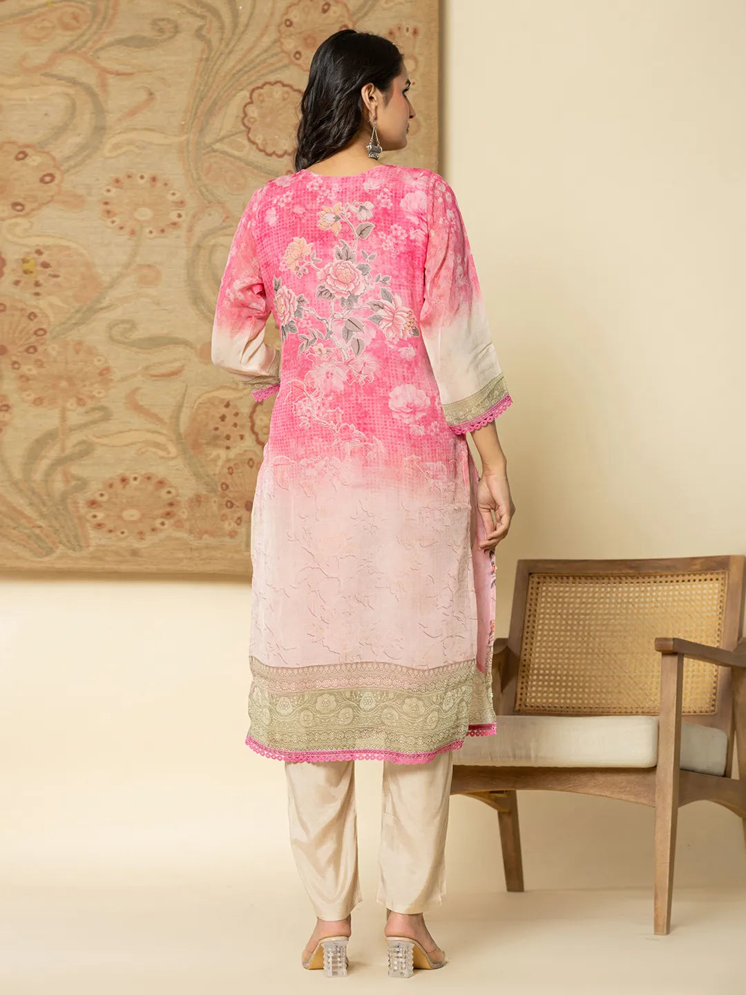 Yufta Oragnza Kurta Set With Pant And Dupatta Comes With Cotton Lining And Intricate Embroideries