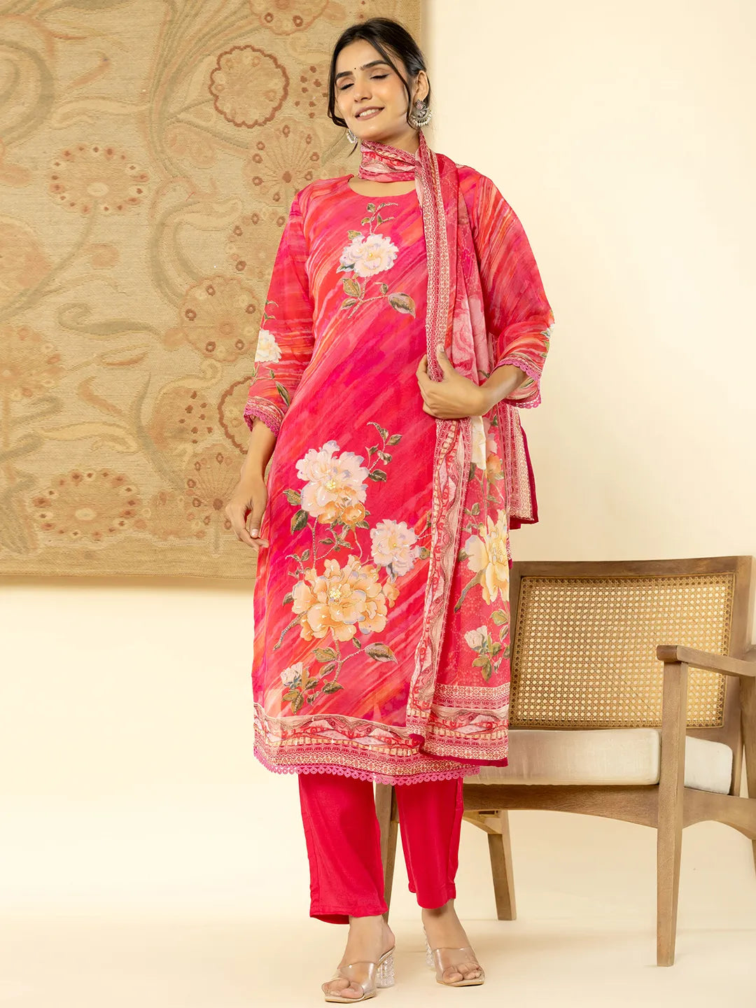Yufta Oragnza Kurta Dupatta Set With Lining And Intricate Handwork