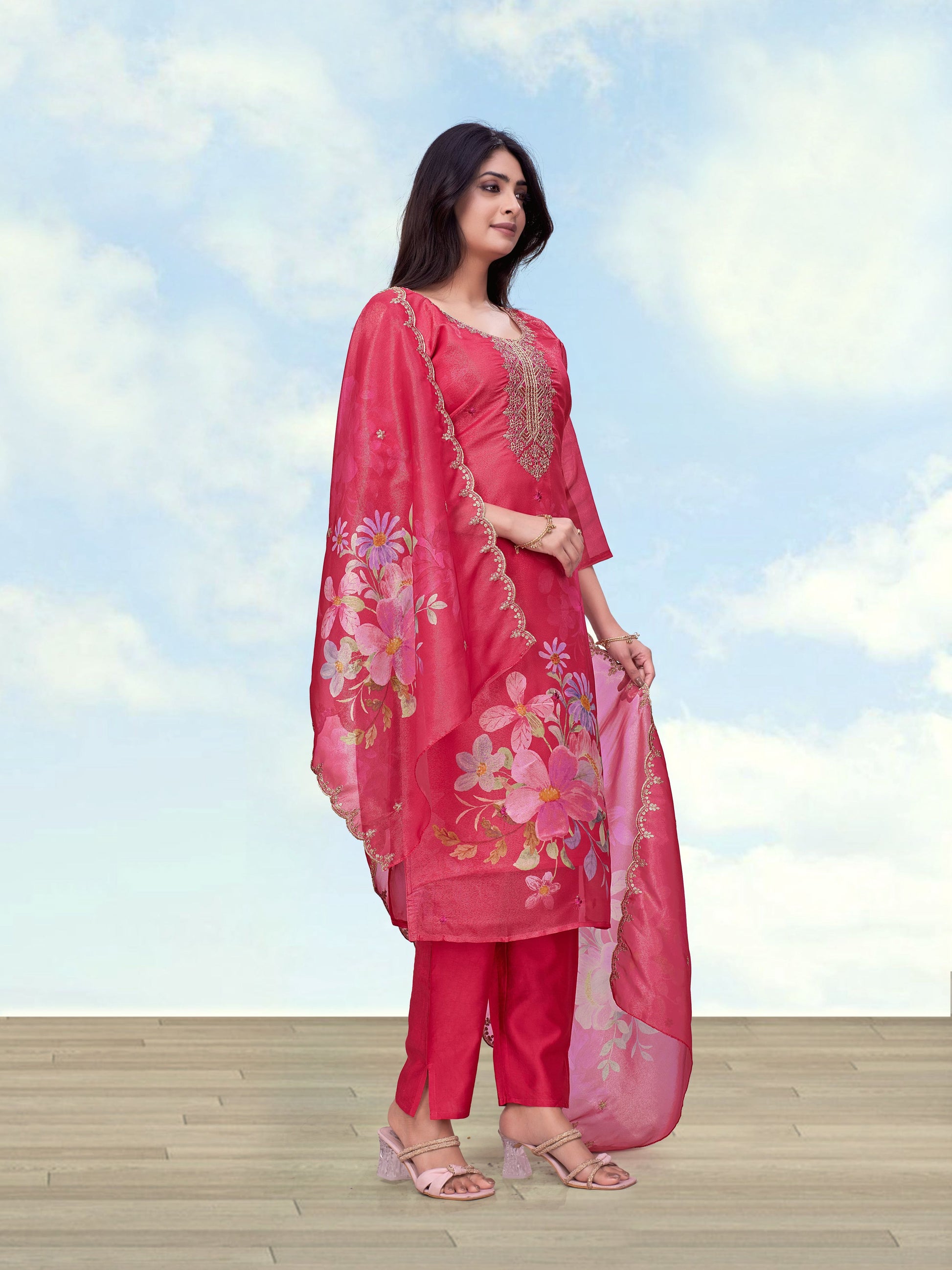 Monjolika Fashion Pink Simar Kurta Set With Floral Print - Dista