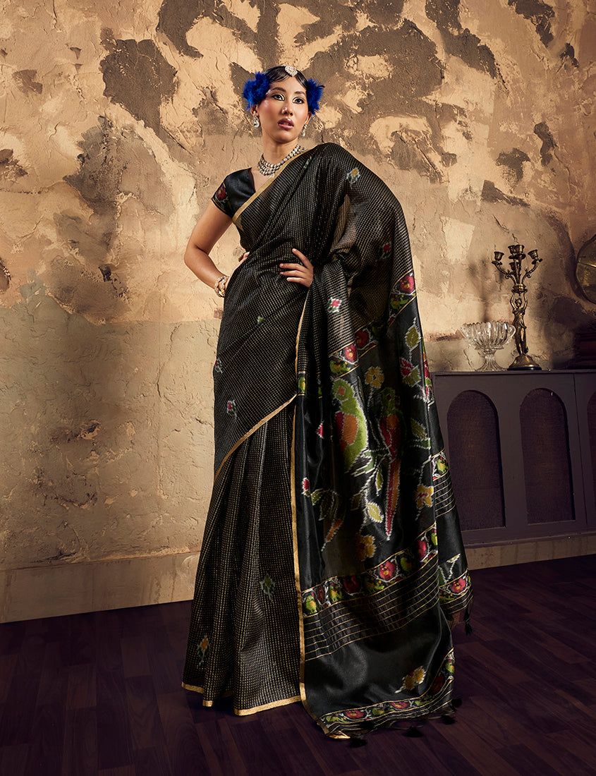Monjolika Fashion Black Weaving Silk Blend Saree With Zari Border Design