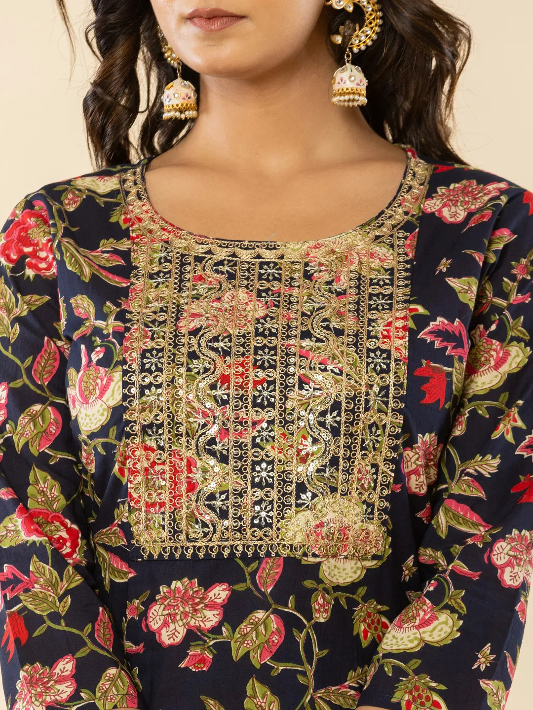 Yufta Navy Blue Floral Thread Work Pure Cotton Kurta Trousers With Dupatta Set - Distacart