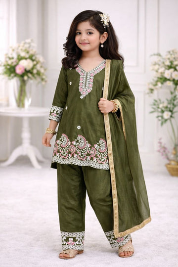 Evanik Green Premium Chinon Silk Kids Party Wear Kurta Set - Dista