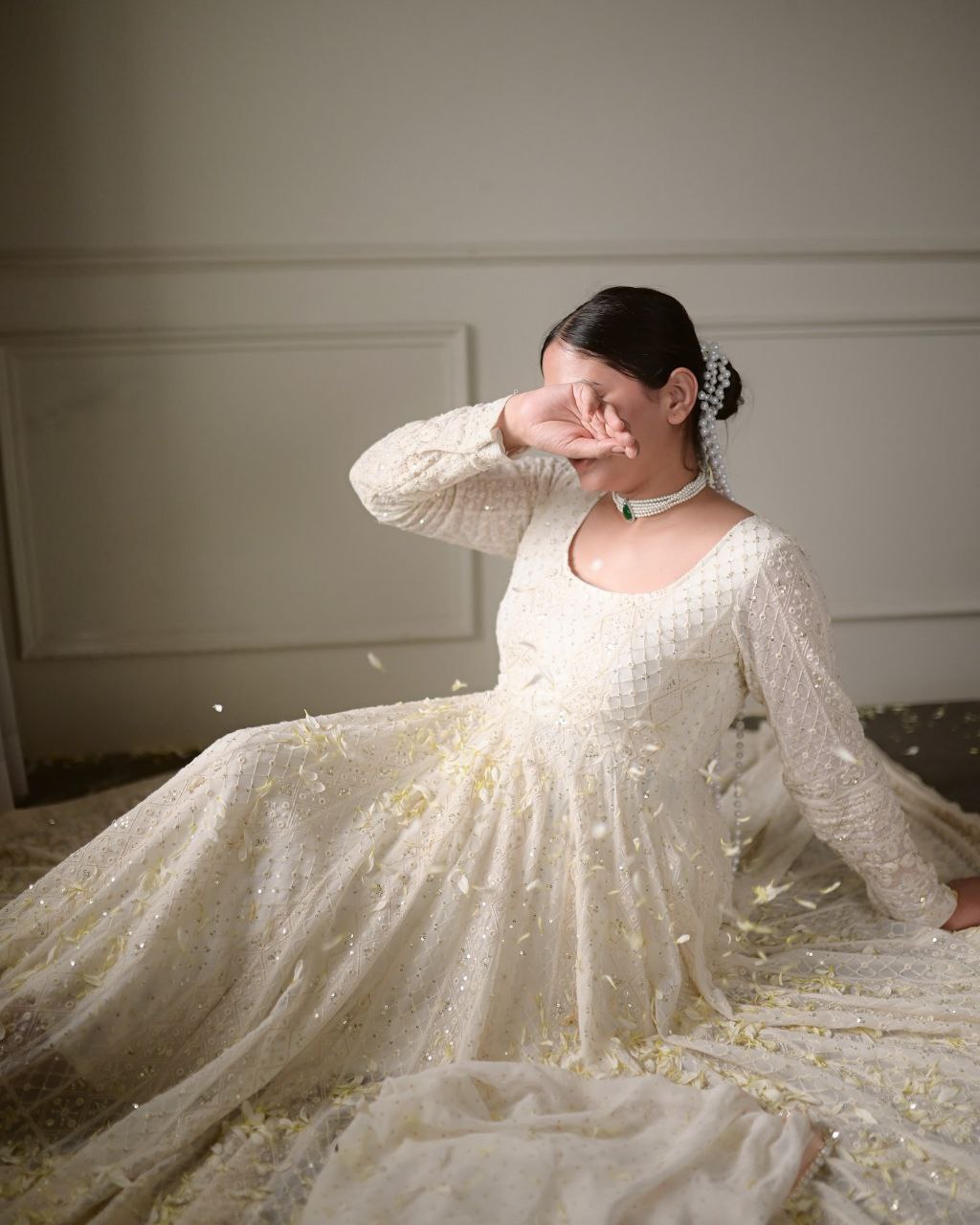 Yash Enterprise Salwar Soul Women'S White Net With Heavy Embroidery Sequin Salwar Suit