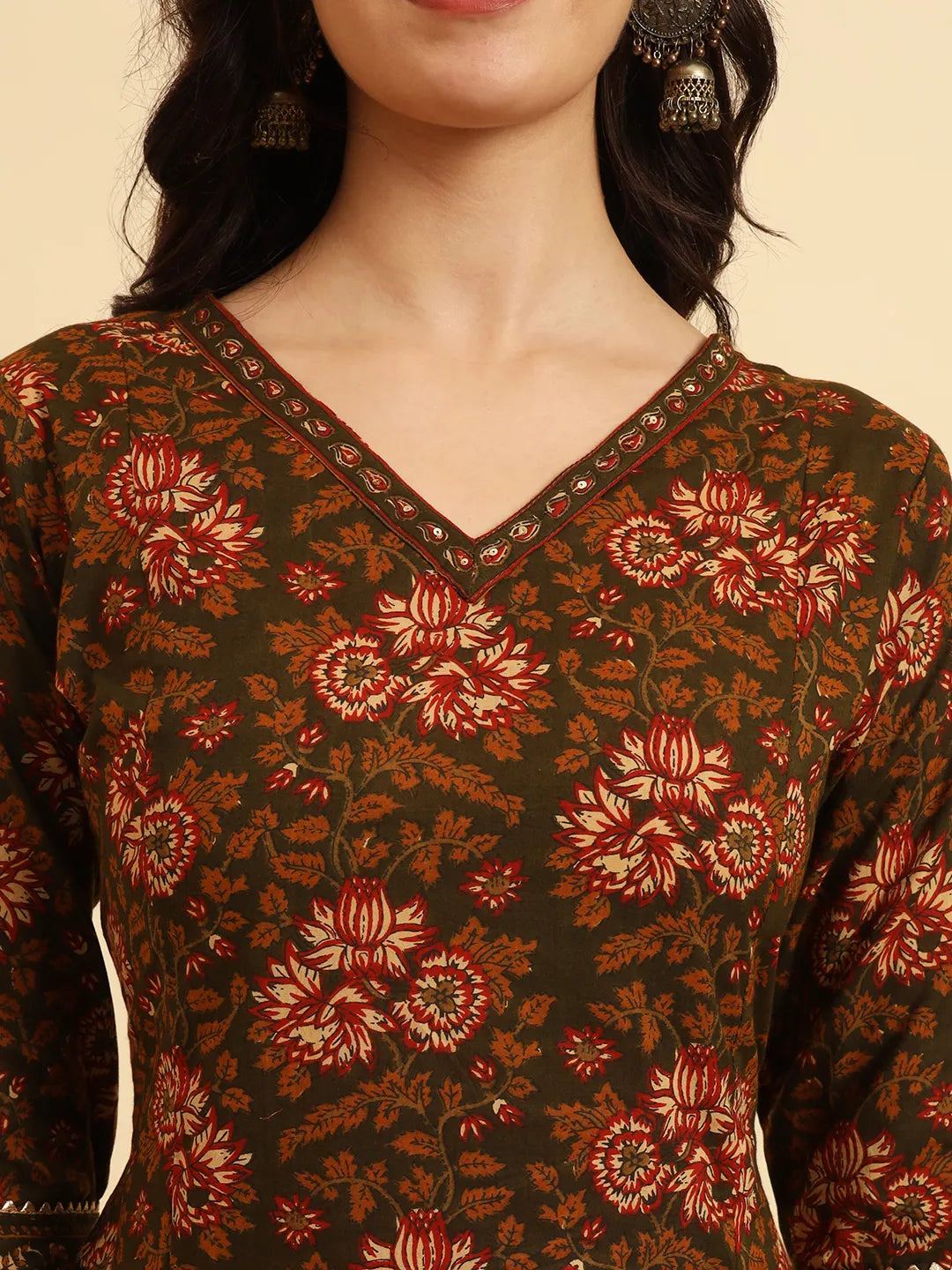 Yufta Green Pure Cotton Floral Sequins Work Kurta Set With Dupatta