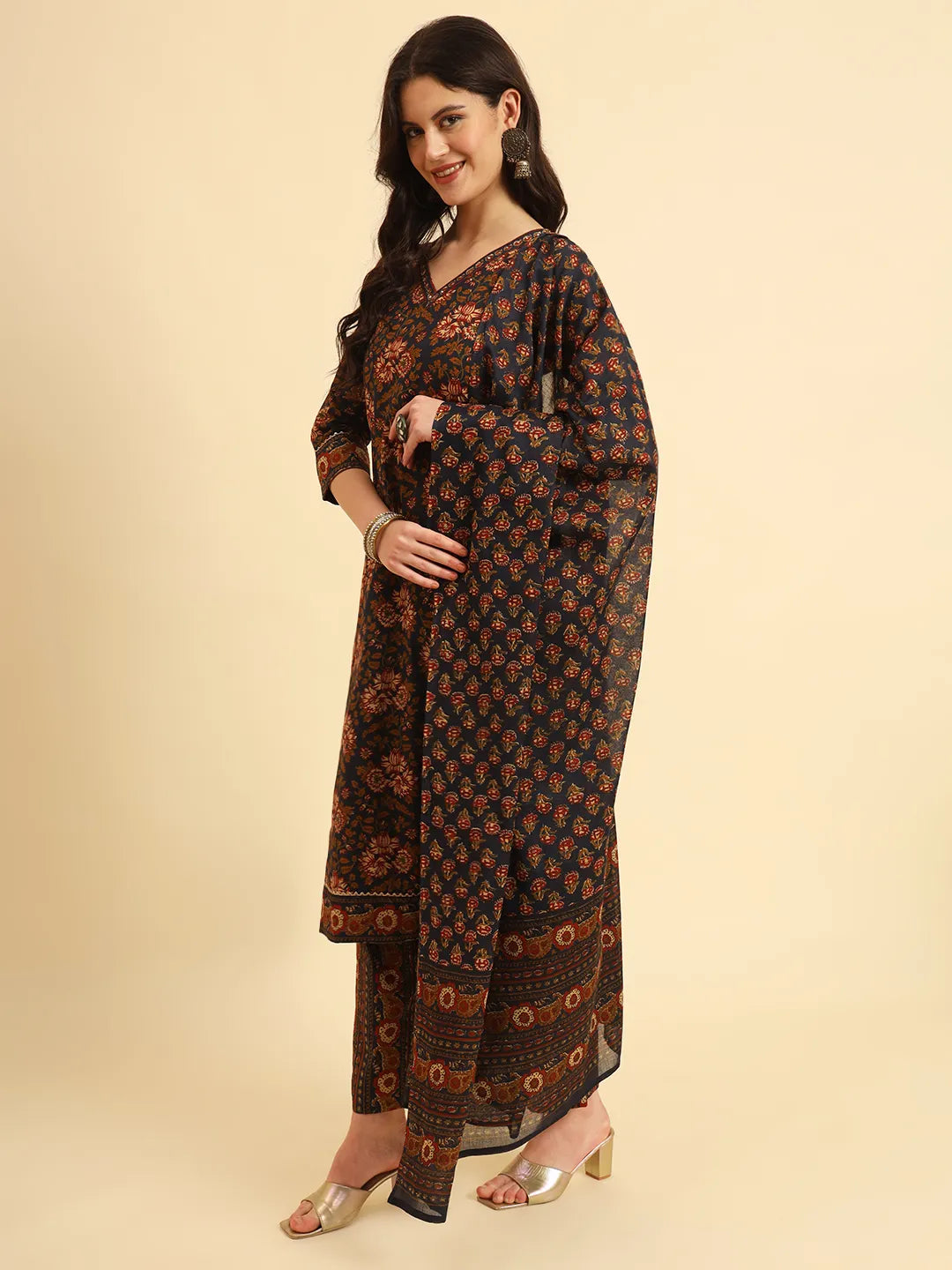 Yufta Navy Blue Pure Cotton Floral Sequins Worky Kurta Set With Dupatta - Distacart