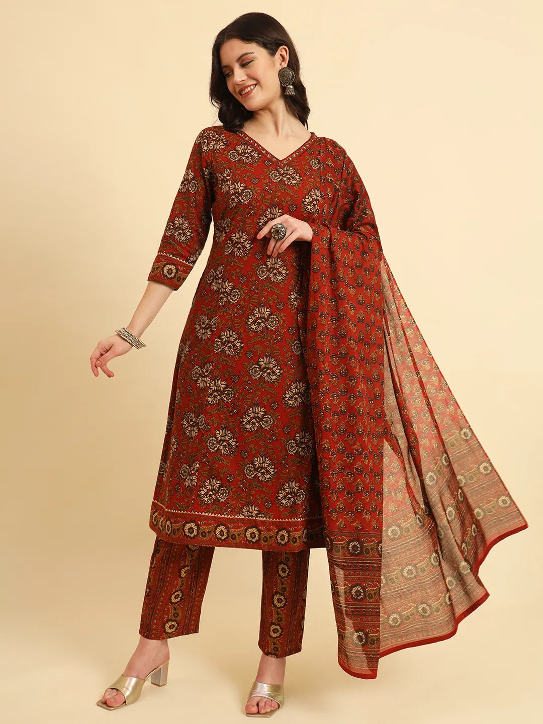 Yufta Red Pure Cotton Floral Sequins Work Kurta Set With Dupatta - Distacart