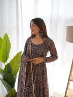 Thumbnail for Lorenvalley Fashion Women Soft Georgette Floral Print Fully Flair Anarkali With Pant Dupatta Set - Black - Distacart