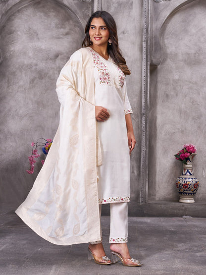 Pramukh Fab White Color Roman Silk Kurta Set - Distacart