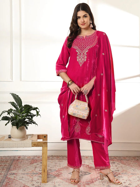 Yufta Pink Velvet Kurta Dupatta Set With Embroidery