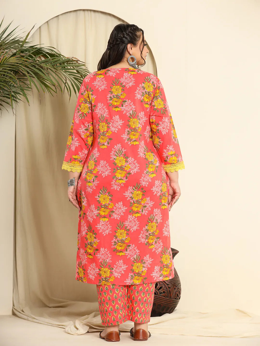 Yufta Pure Cotton Pink Kurta Dupatta Pant Set With Handwork