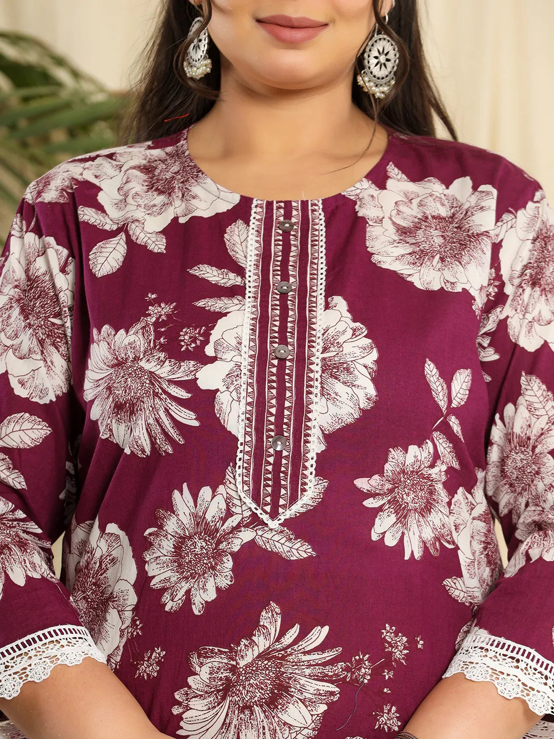 Yufta Purple Pure Cotton Kurta Dupatta Pant Set With Handwork