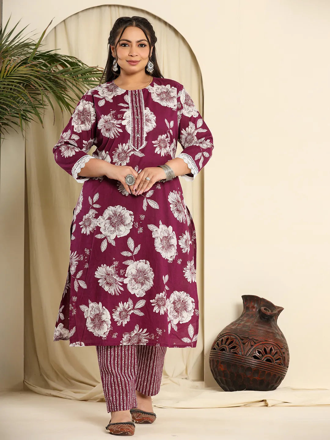 Yufta Purple Pure Cotton Kurta Dupatta Pant Set With Handwork
