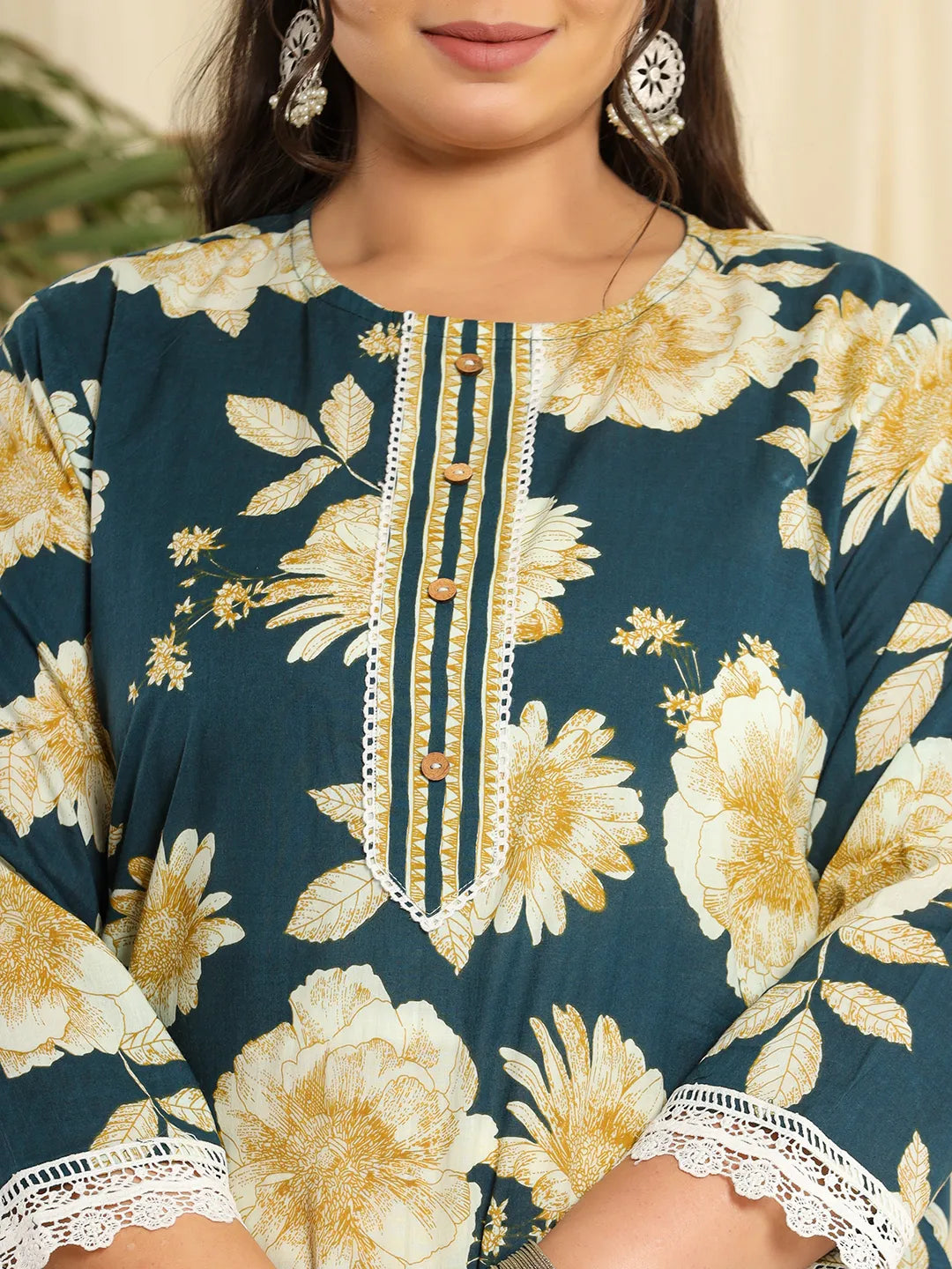 Yufta Teal Blue Pure Cotton Kurta Dupatta Pant Set With Handwork