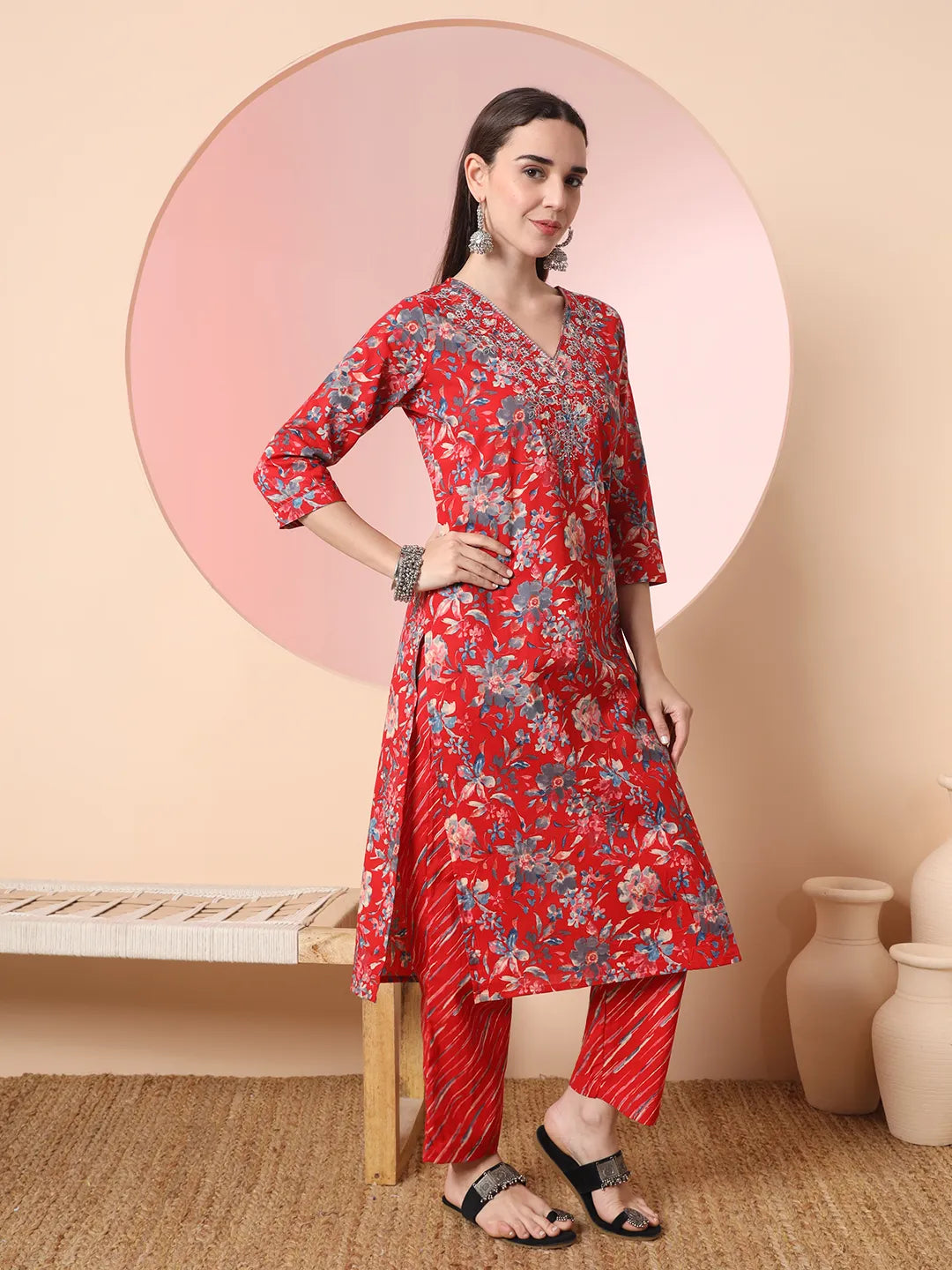 Yufta Red Pure Cotton Thread_Work Straight Kurta Dupatta Pant Set