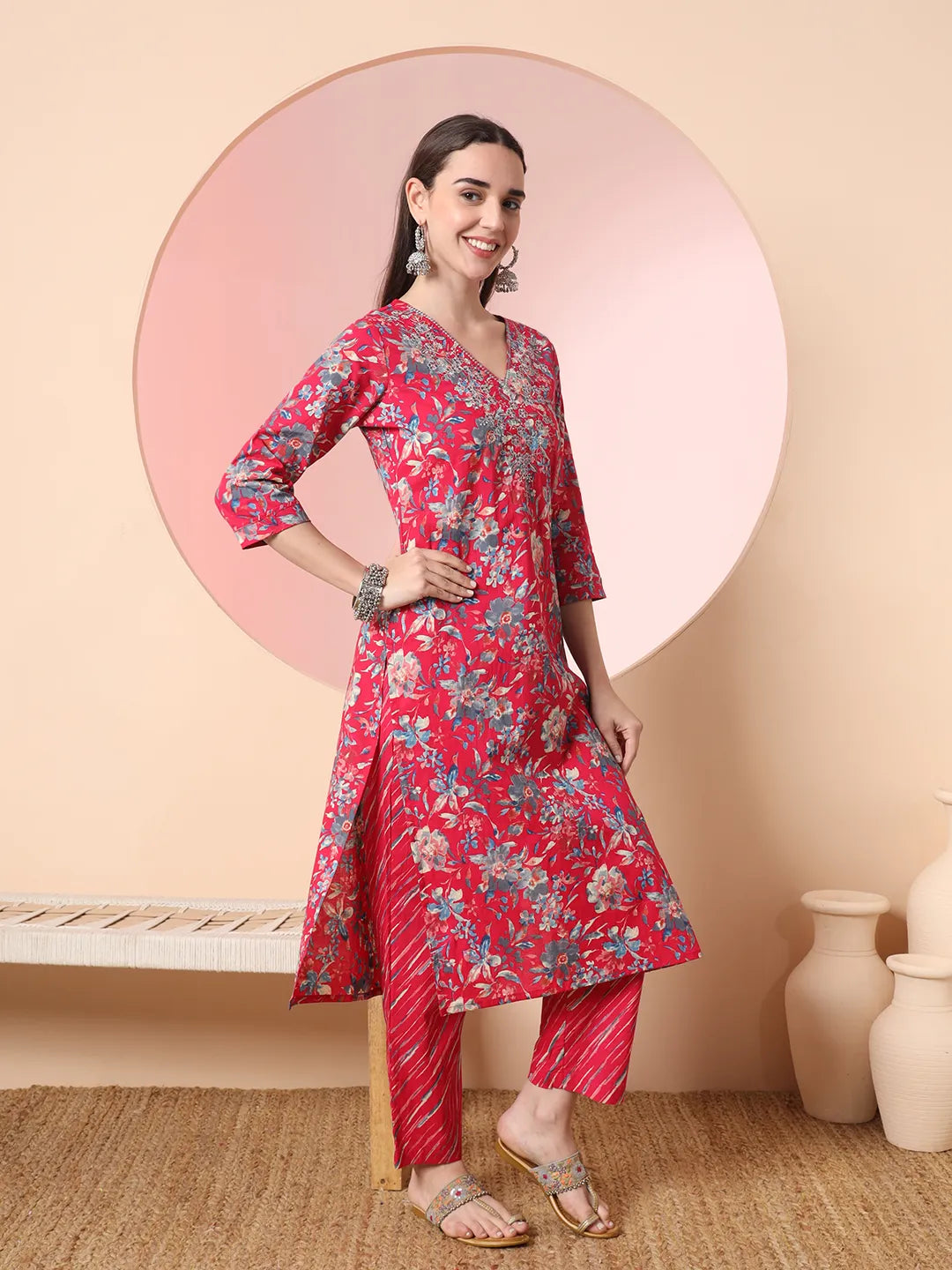 Yufta Pink Pure Cotton Thread_Work Straight Kurta Dupatta Pant Set