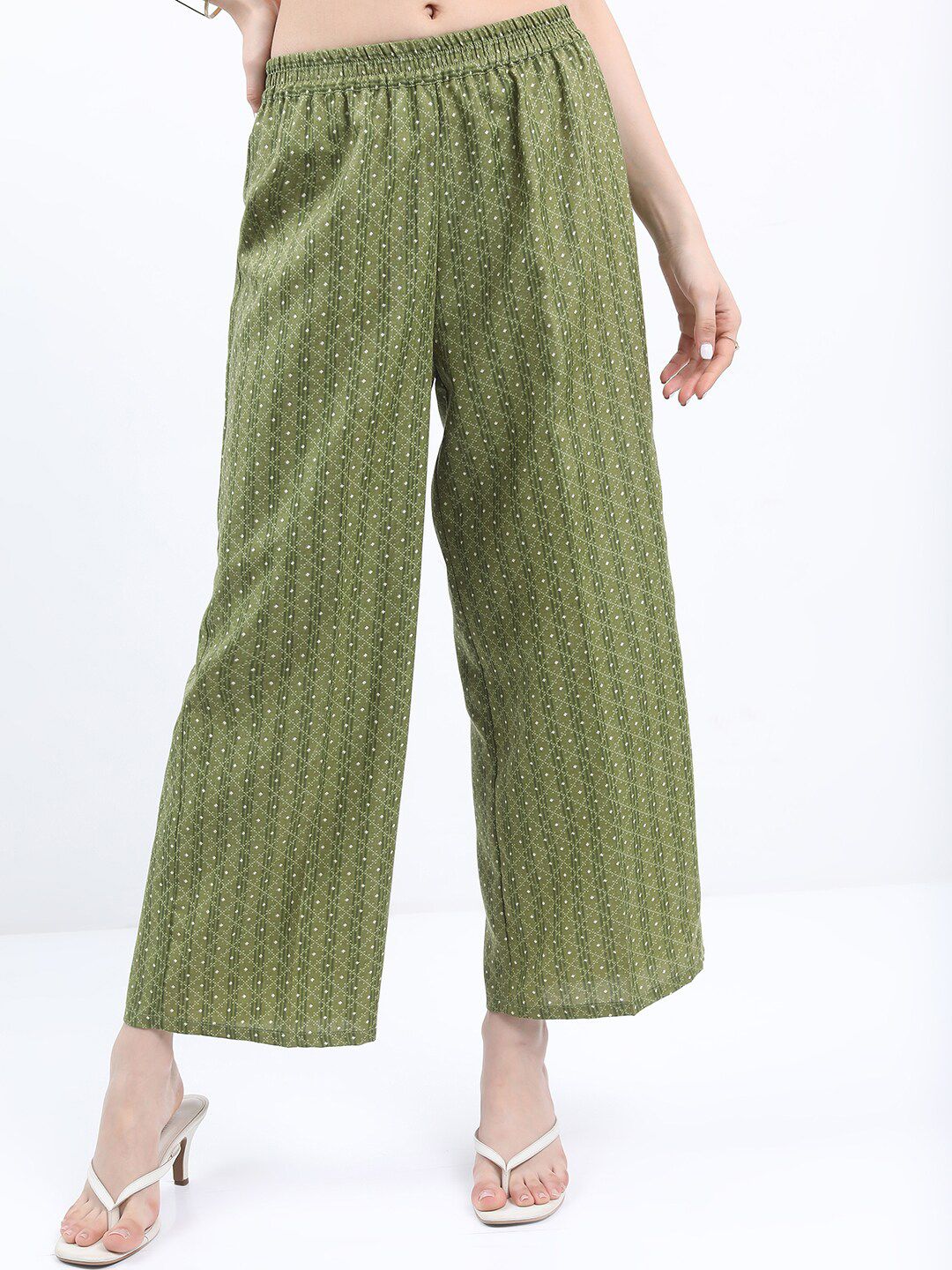 Vishudh Ethnic Motifs Printed Sleeveless Regular Kurta With Palazzos