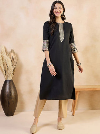 Anouk Abstract Printed Thread Work Cotton A-Line Kurta