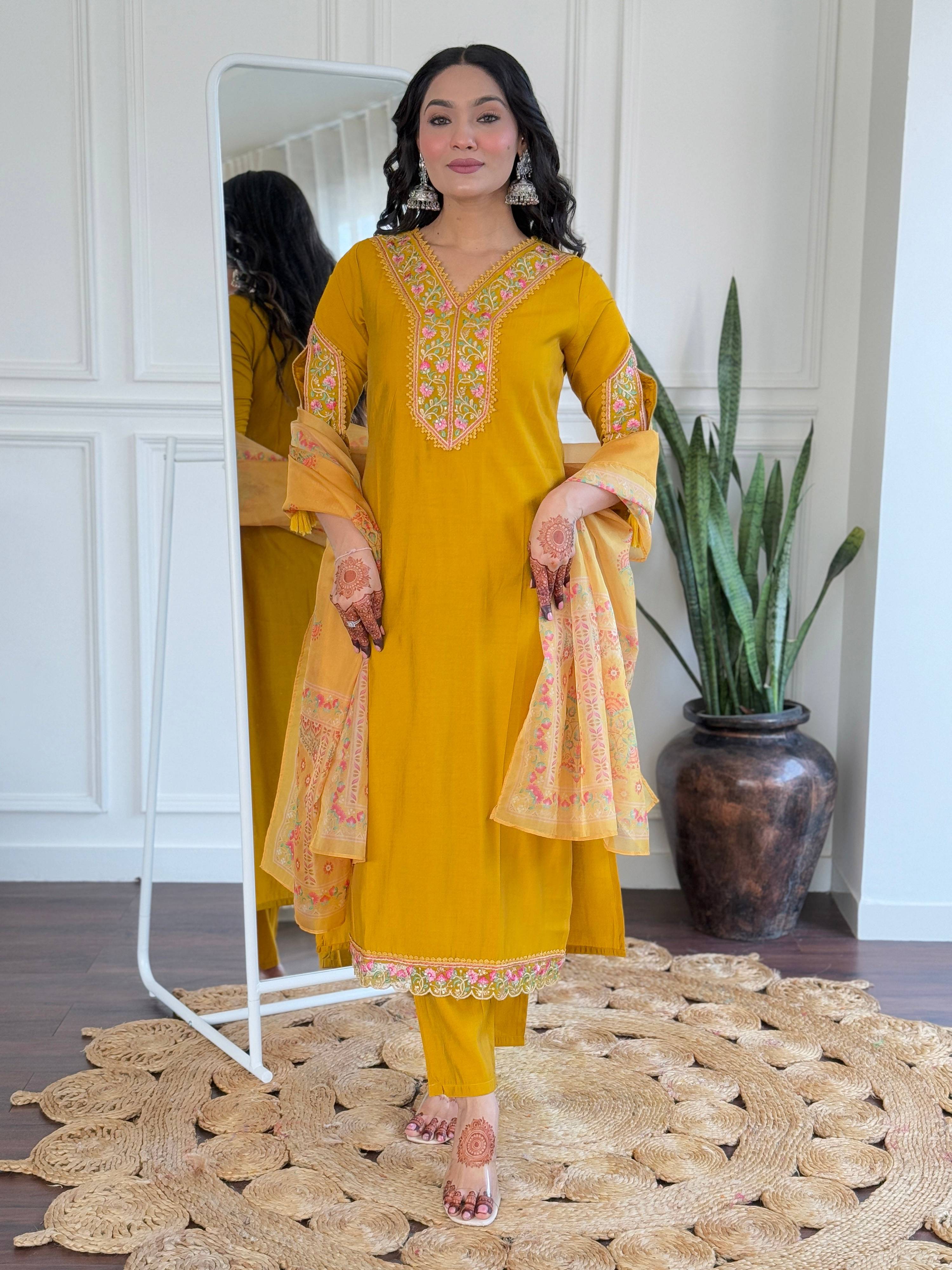 The52 Beautiful Women's Thread work Viscose Fabric Straight Kurta, Pant and Dupatta Set