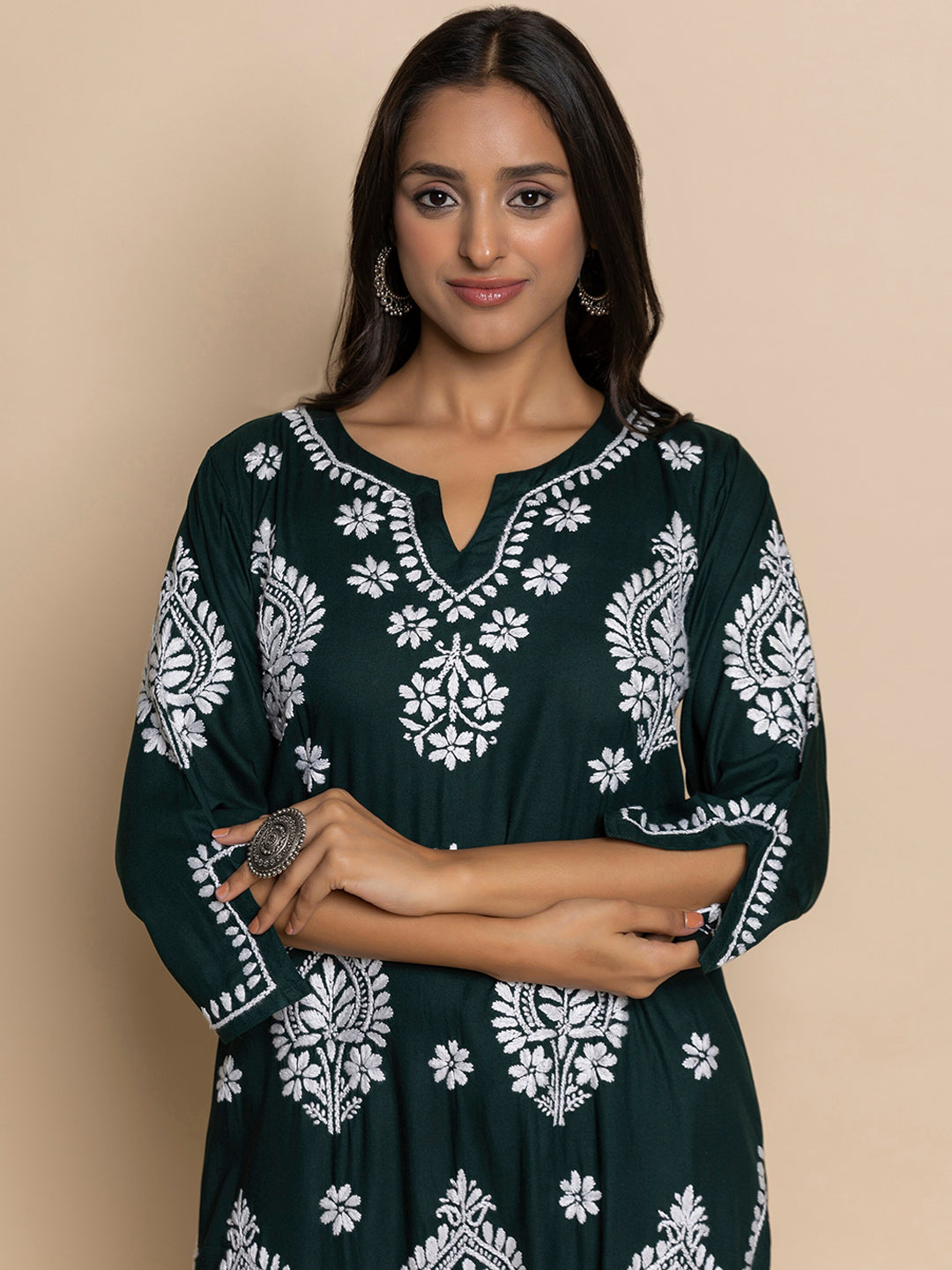 HOUSE OF KARI Chikankari Embroidered Straight Kurta - Distacart