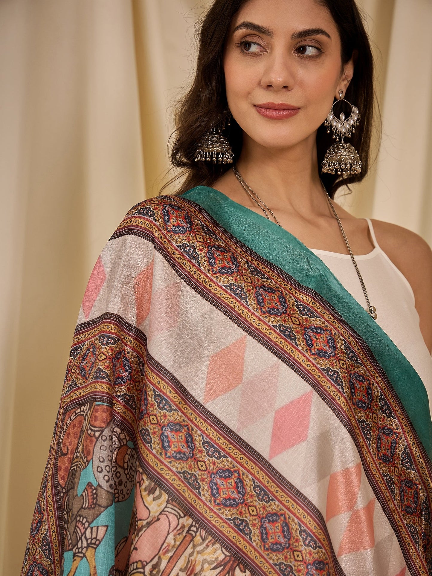 InWeave White Strappy Rama Green Dupatta Set - Distacart
