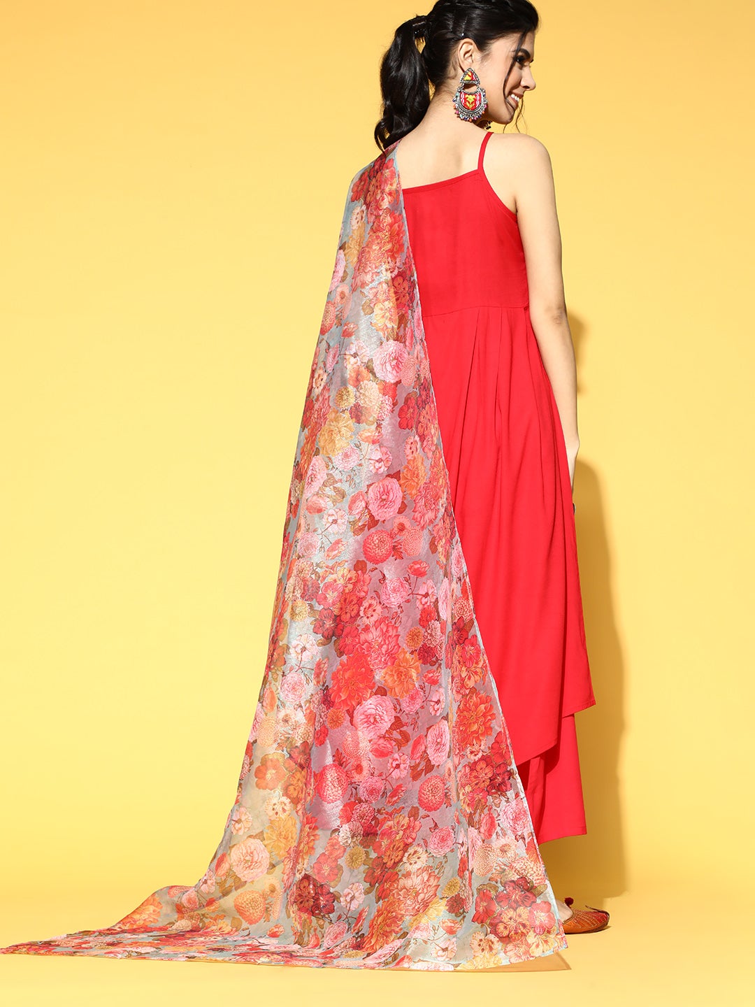 InWeave Strappy Set In Red With Organza Dupatta - Distacart