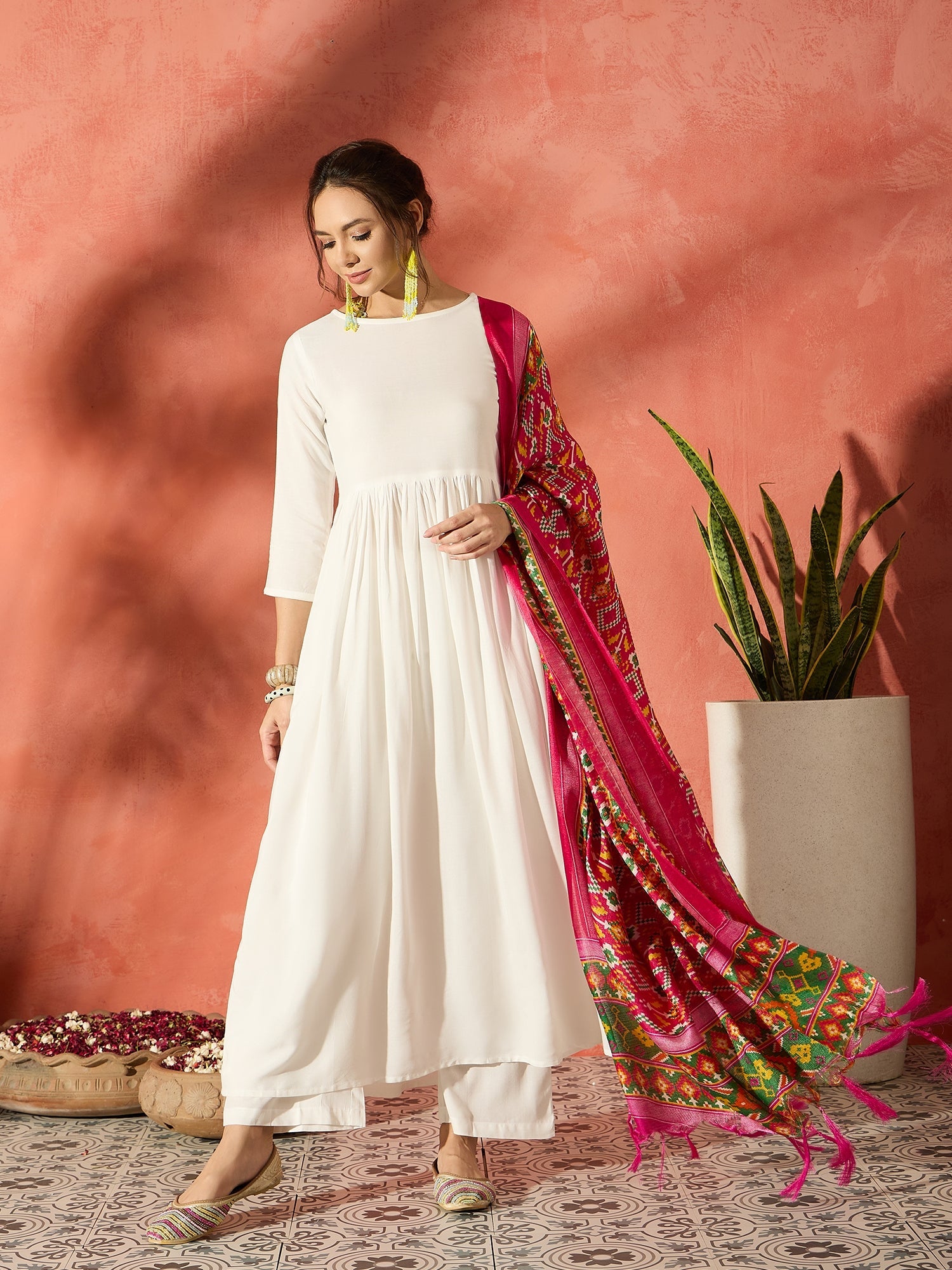 InWeave White Anarkali Patola Kurta Set - Distacart