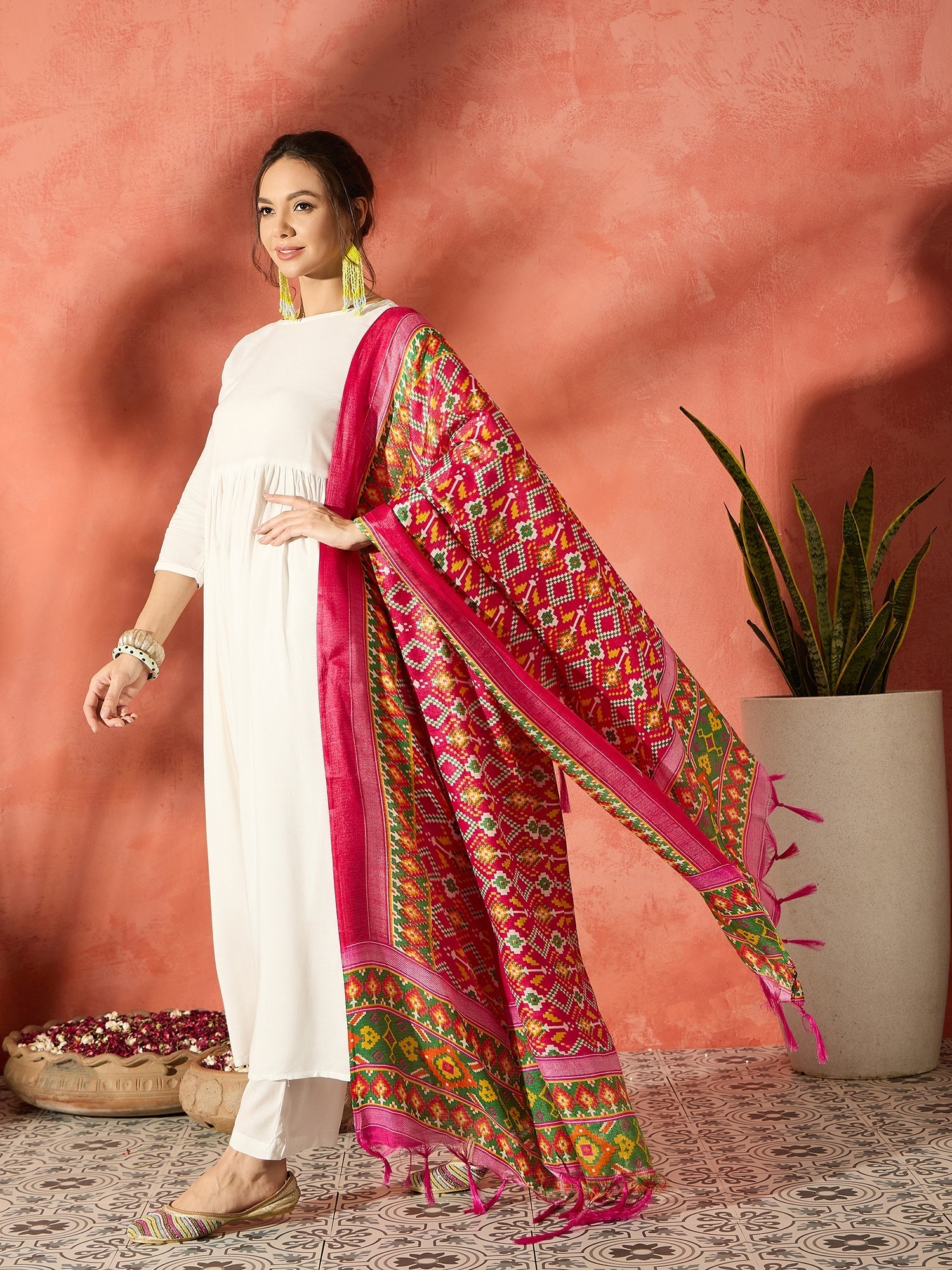 InWeave White Anarkali Patola Kurta Set - Distacart